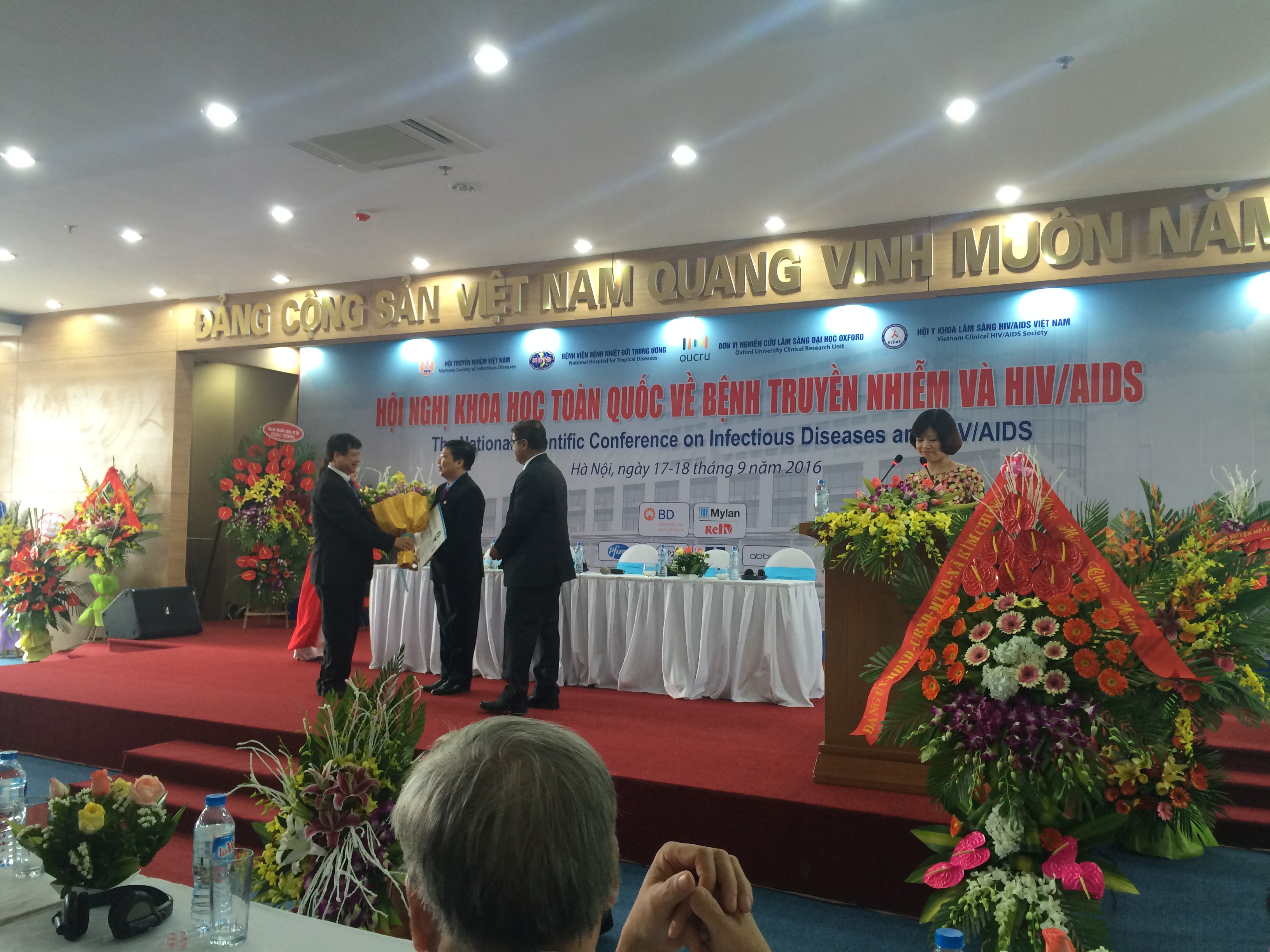 Young Investigators Awards - Vietnam 2016